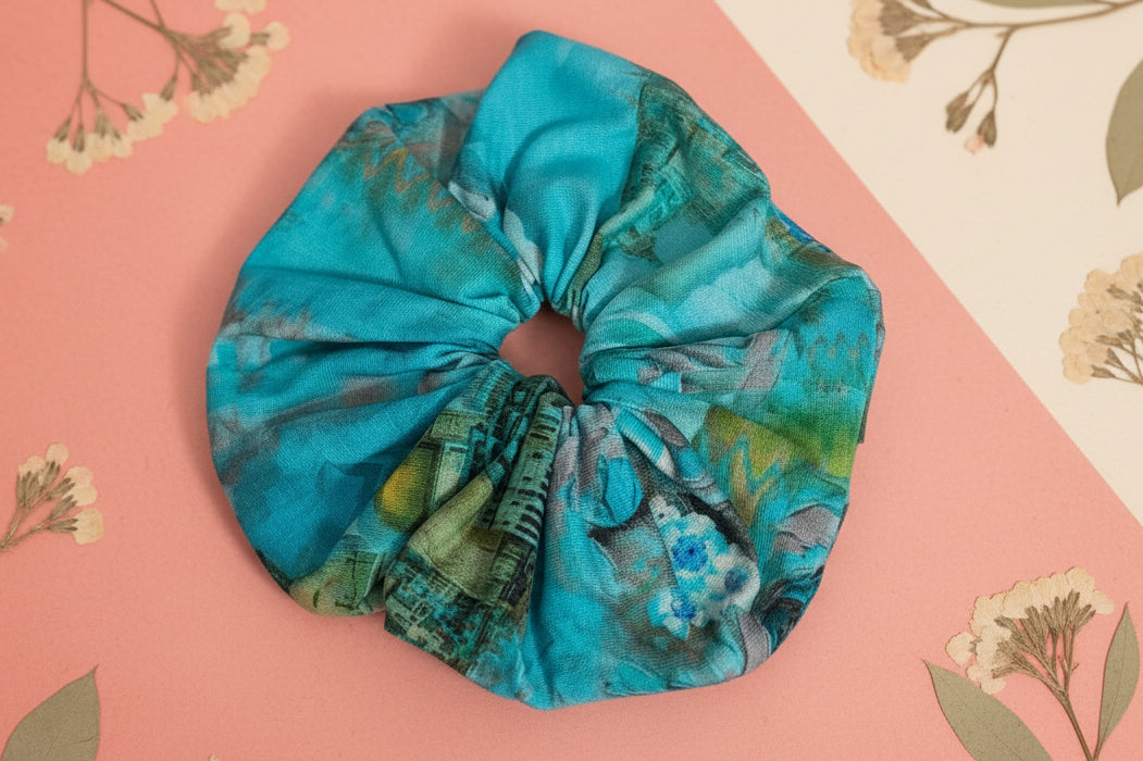 Handgefertigter Scrunchie – Weich, bequem & stilvoll