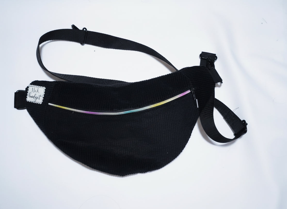 🎒 Die "Stauraumwunder" Cord-Bauchtasche – Stylisch & Praktisch